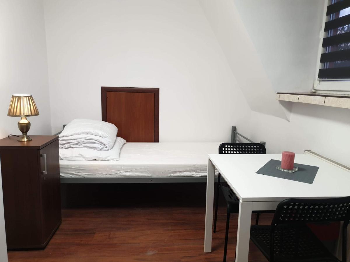 Hostel Zielony Zakatek Krakau